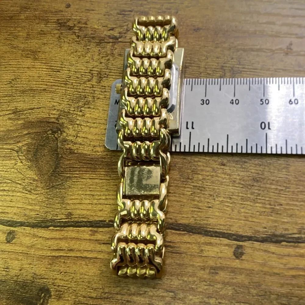 Elizabeth Taylor Womens Gold Rhinestone Watch New Battery